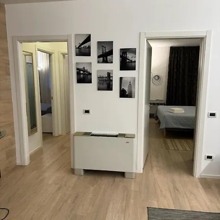 Casa D'angelo Con Parcheggio فيتشنزا